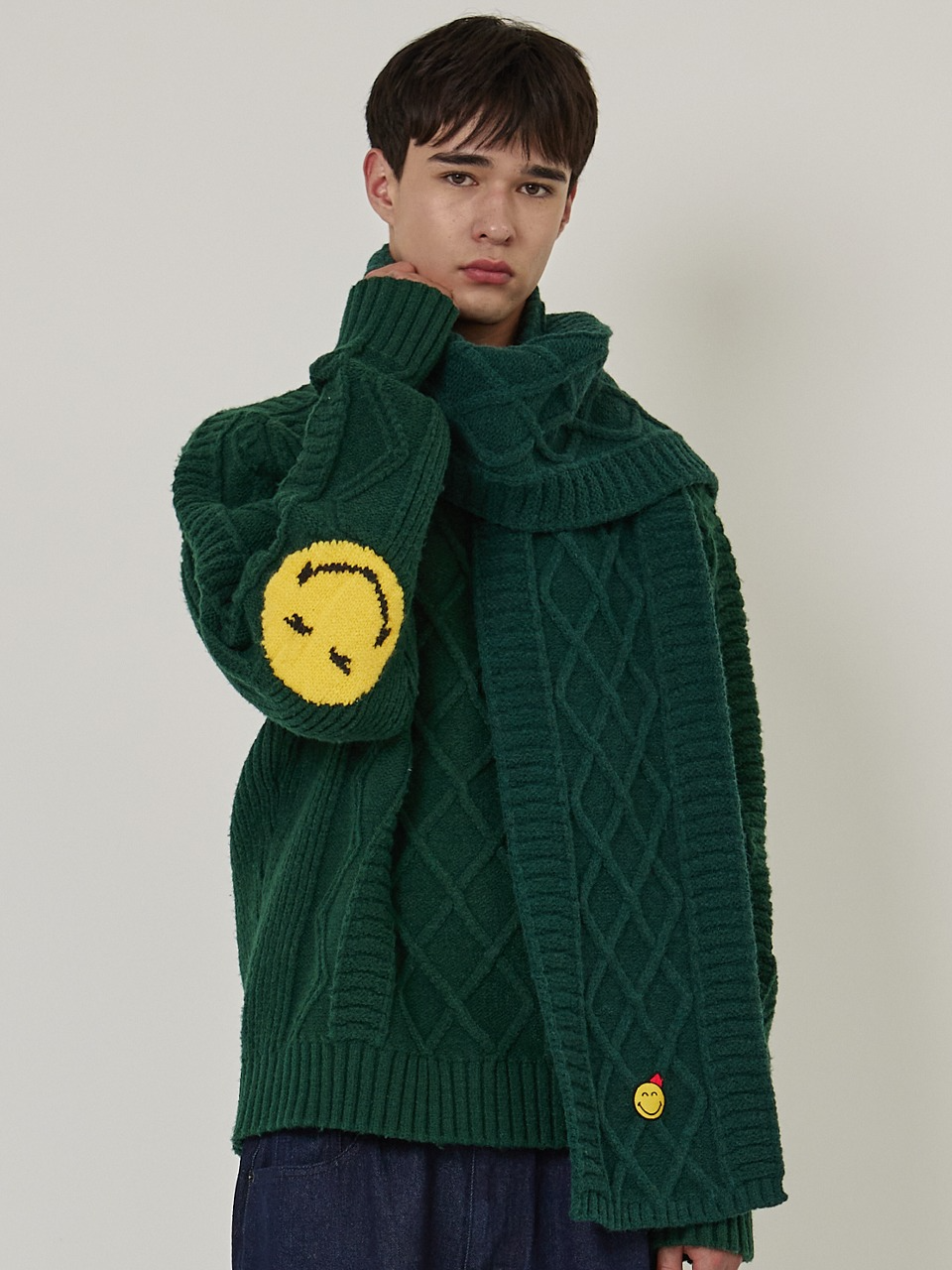 SMILEYWORLD CABLE SWEATER [GREEN]